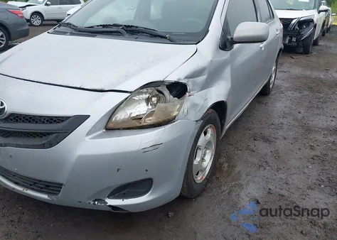 2007 Toyota Yaris z USA, uszkodzony, nr VIN JTDBT923771050748